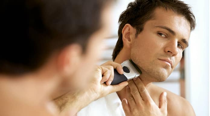 best electric razor for men with sensitive skin
