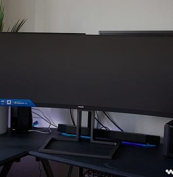 Philips Brilliance 499P9H 49-Inch Monitor Review Philips Brilliance 499P9H 49-Inch Monitor Review