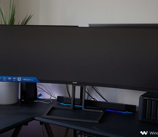 Philips Brilliance 499P9H 49-Inch Monitor Review Philips Brilliance 499P9H 49-Inch Monitor Review