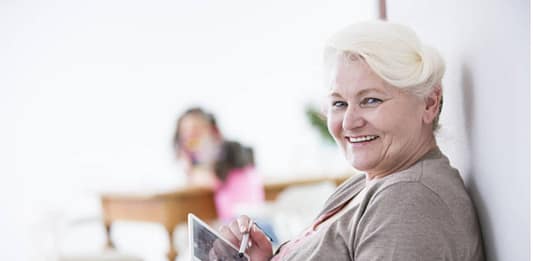 Best Tablets For Seniors Citizens Best Tablets For Seniors Citizens