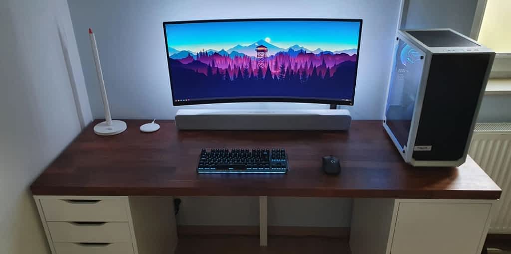 Best 27 inch monitors in 2021 is great for work and play