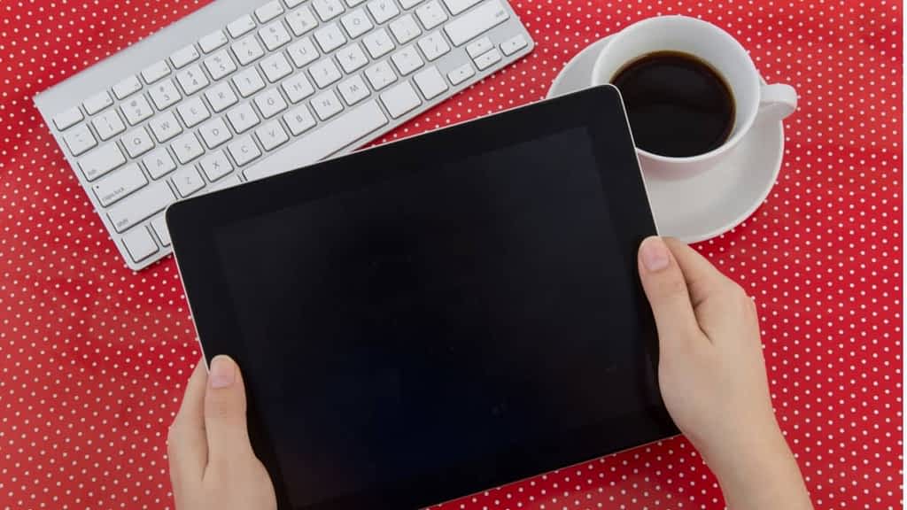 Best Tablets For Seniors Citizens Buying Guide in 2021